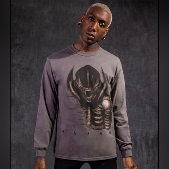 LFEN Tops - Small Alien Xenomorph Long Sleeve Shirt